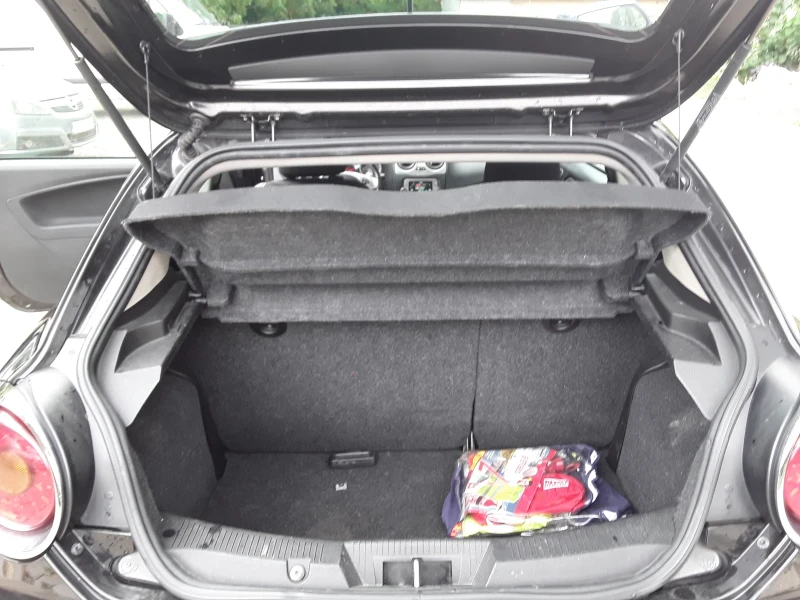 Alfa Romeo MiTo 1, 6 jTDm, снимка 9 - Автомобили и джипове - 51836624