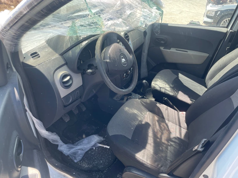 Dacia Dokker 1.5 DCI 75кс., снимка 7 - Автомобили и джипове - 51858695