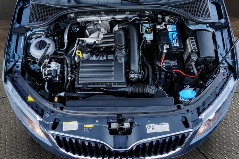 Skoda Octavia 1.4TGI CNG, снимка 16 - Автомобили и джипове - 52418369