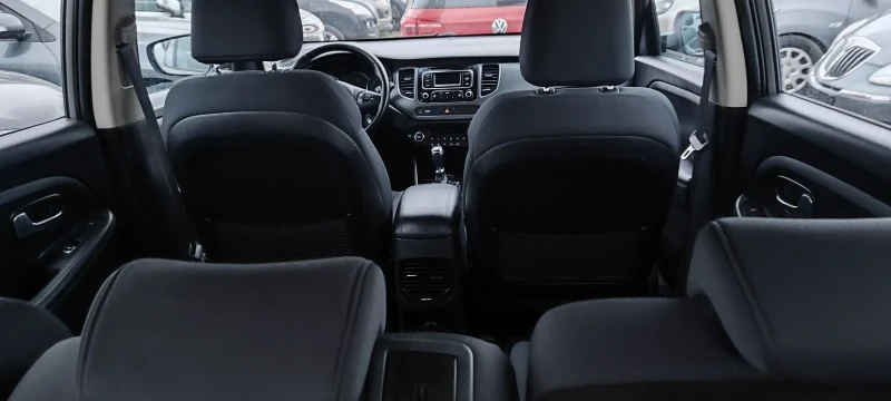 Kia Carens 1, 7CRDI, снимка 7 - Автомобили и джипове - 52798202