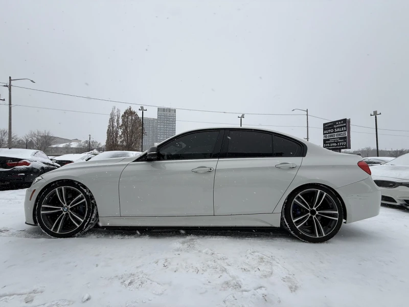BMW 335 ALPINE WHITE| M-PK| PERF BRAKES| РЪЧКА, снимка 7 - Автомобили и джипове - 53340650
