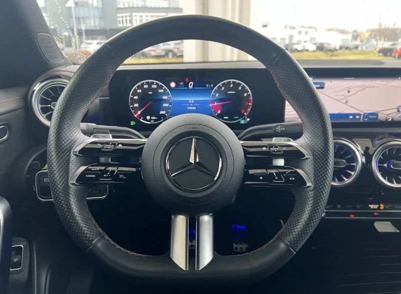 Mercedes-Benz CLA 200 AMG* Kamera* FaceLift* Гаранция-2028г, снимка 5 - Автомобили и джипове - 53539820