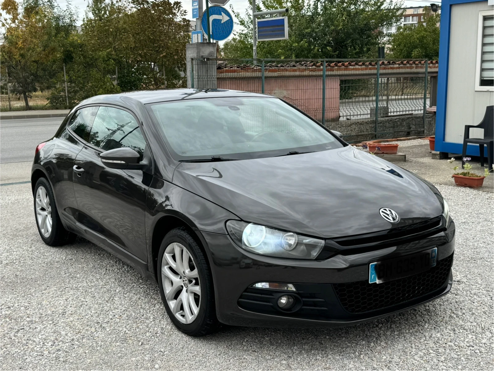 VW Scirocco 2, 0 TDi* FACELIFT* AUTOMATIC* FULLEXTRA* EURO 5 - изображение 4