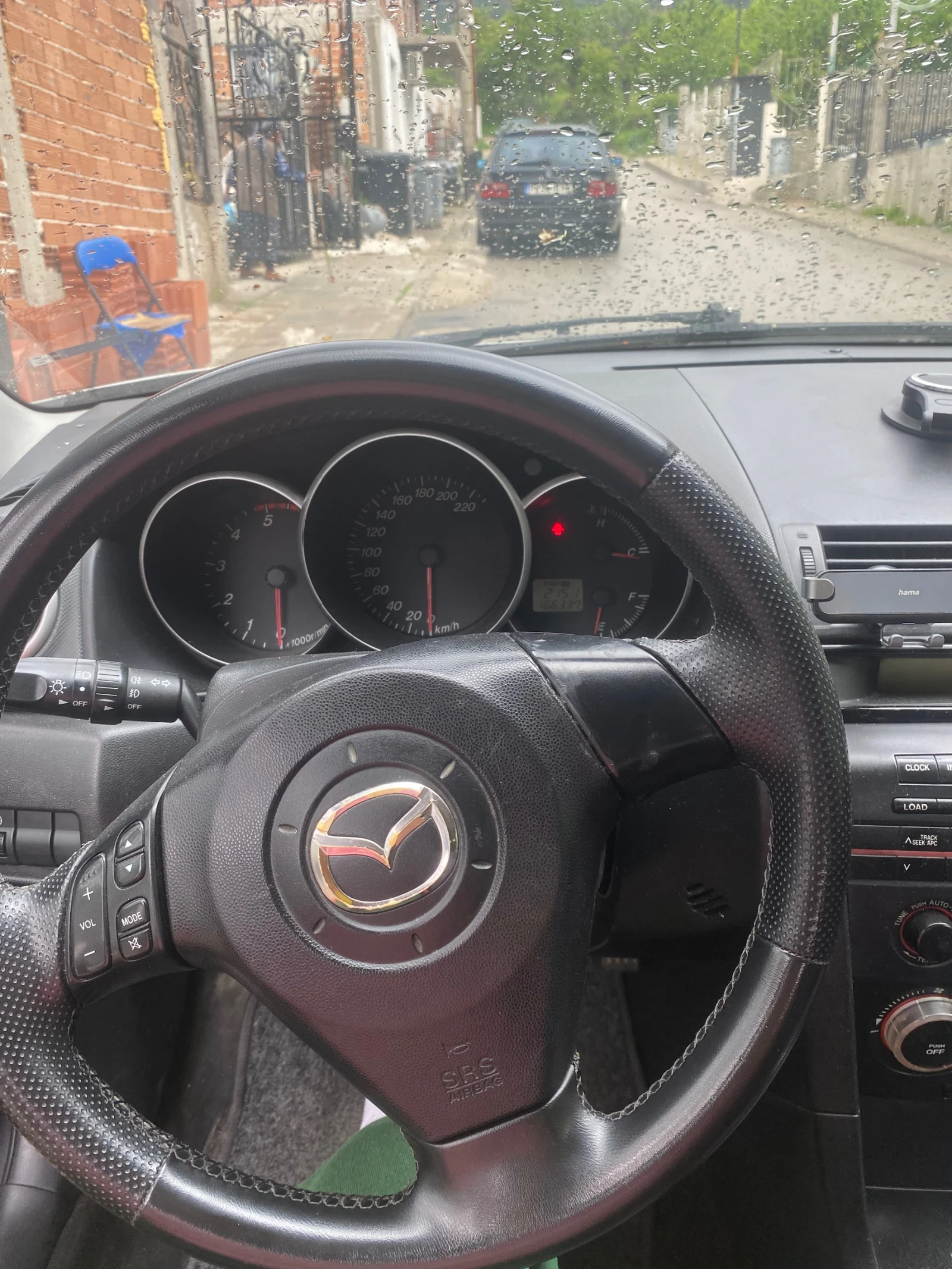 Mazda 3 1.6  - изображение 2