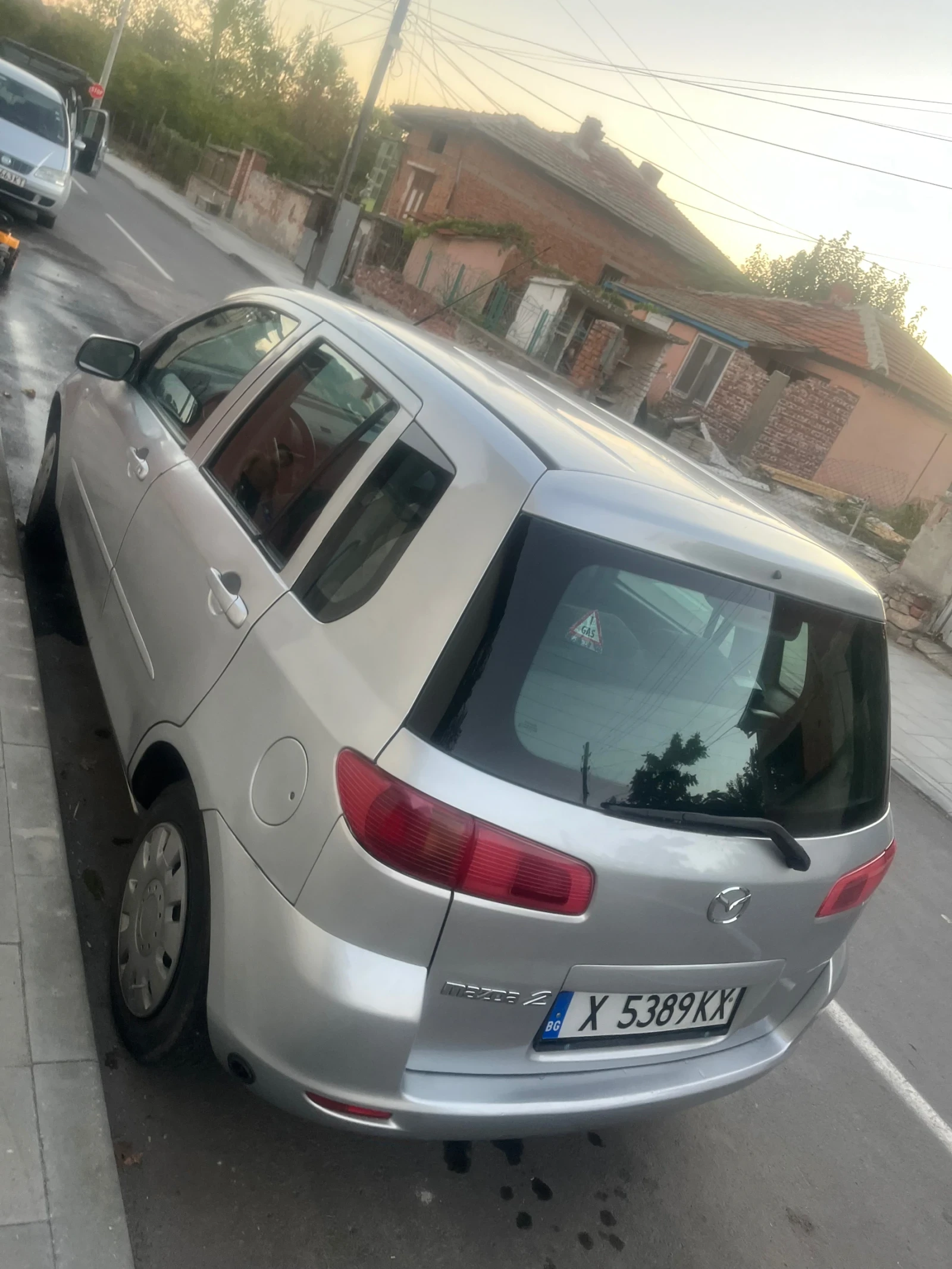 Mazda 2  - изображение 4