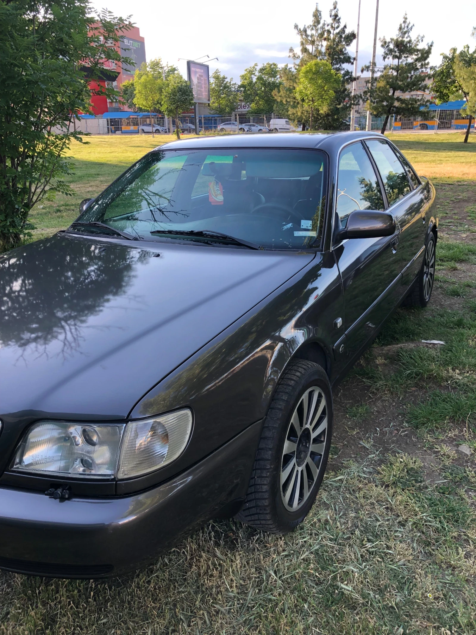 Audi A6 C4 - изображение 2