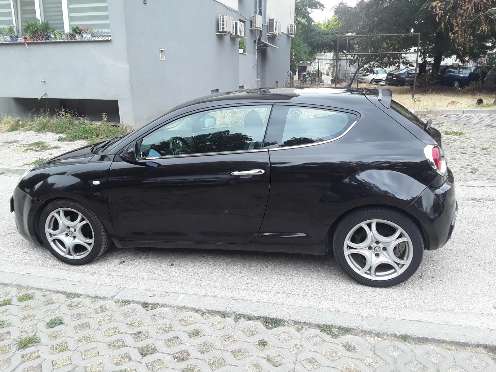 Alfa Romeo MiTo 1, 6 jTDm - изображение 2