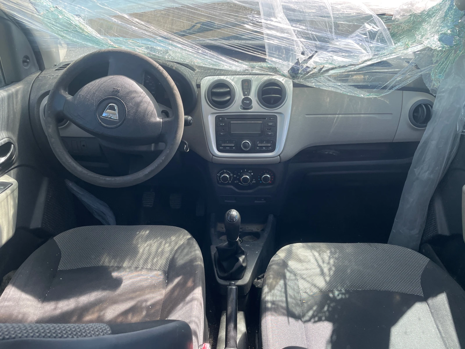 Dacia Dokker 1.5 DCI 75кс. - изображение 9
