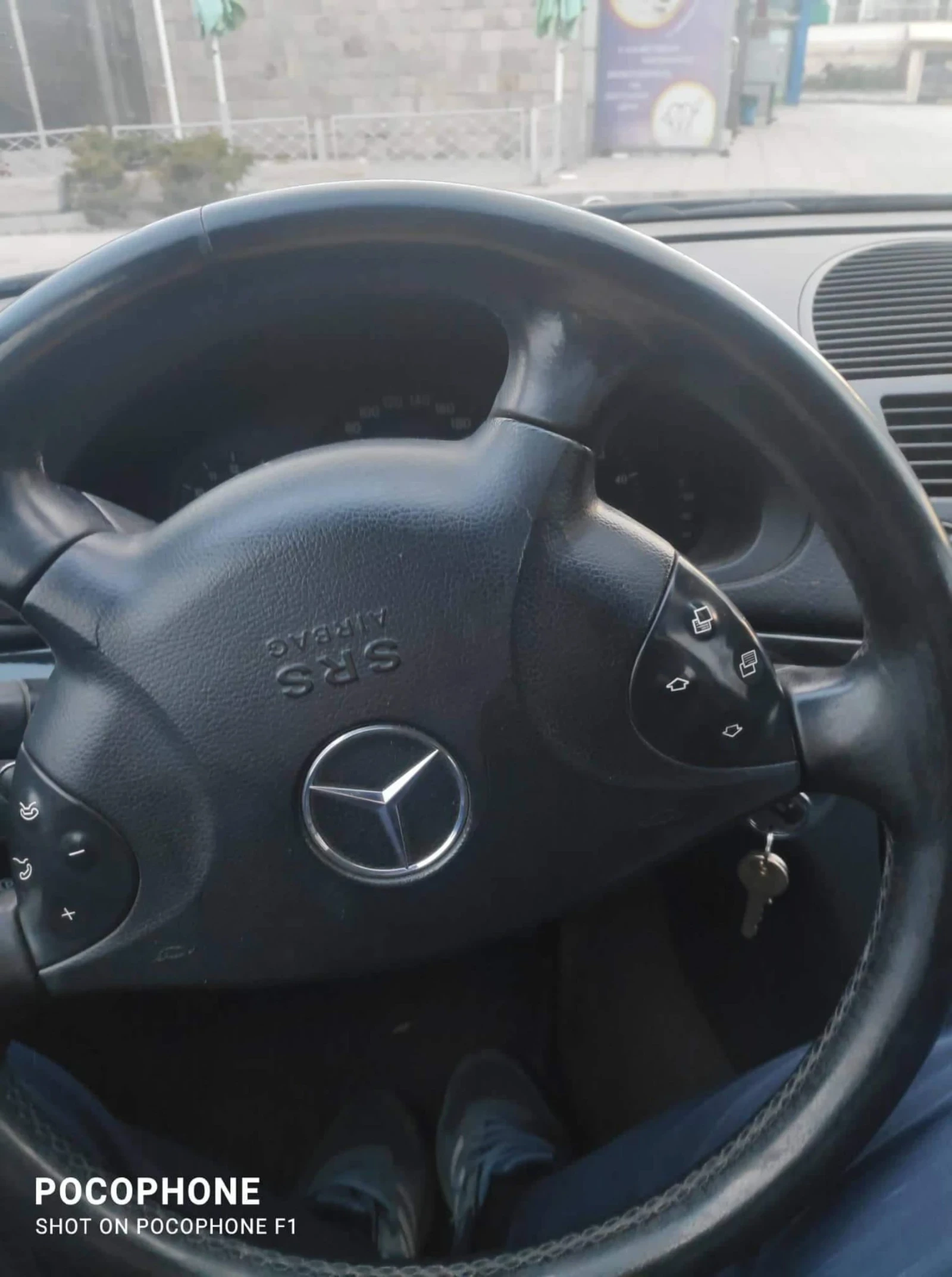 Mercedes-Benz E 220 Елеганс | Mobile.bg — изображение 1