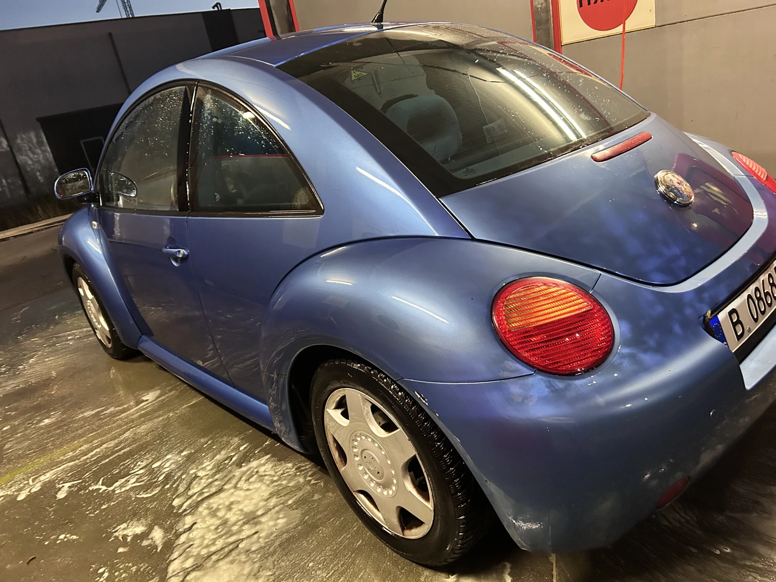 VW New beetle 2.0 - изображение 4