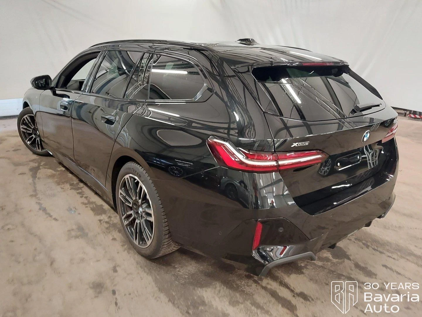 BMW 520 d xDrive Touring M Sport Paket Steptronic | Mobile.bg   2