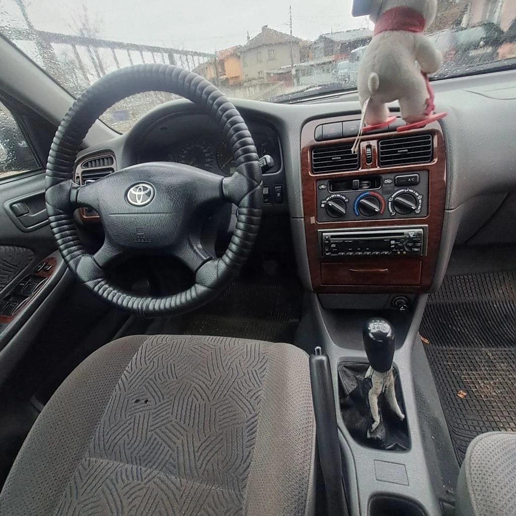 Toyota Avensis  - изображение 5