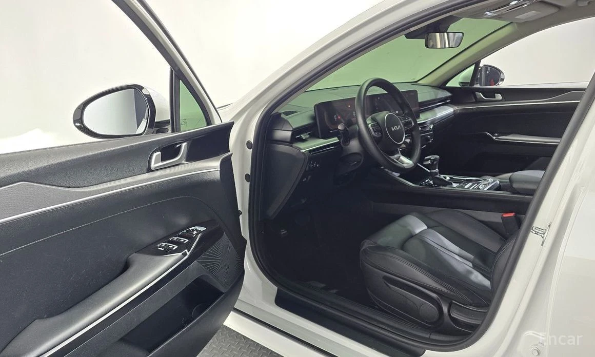 Kia K5, снимка 10 - Автомобили и джипове - 54752980