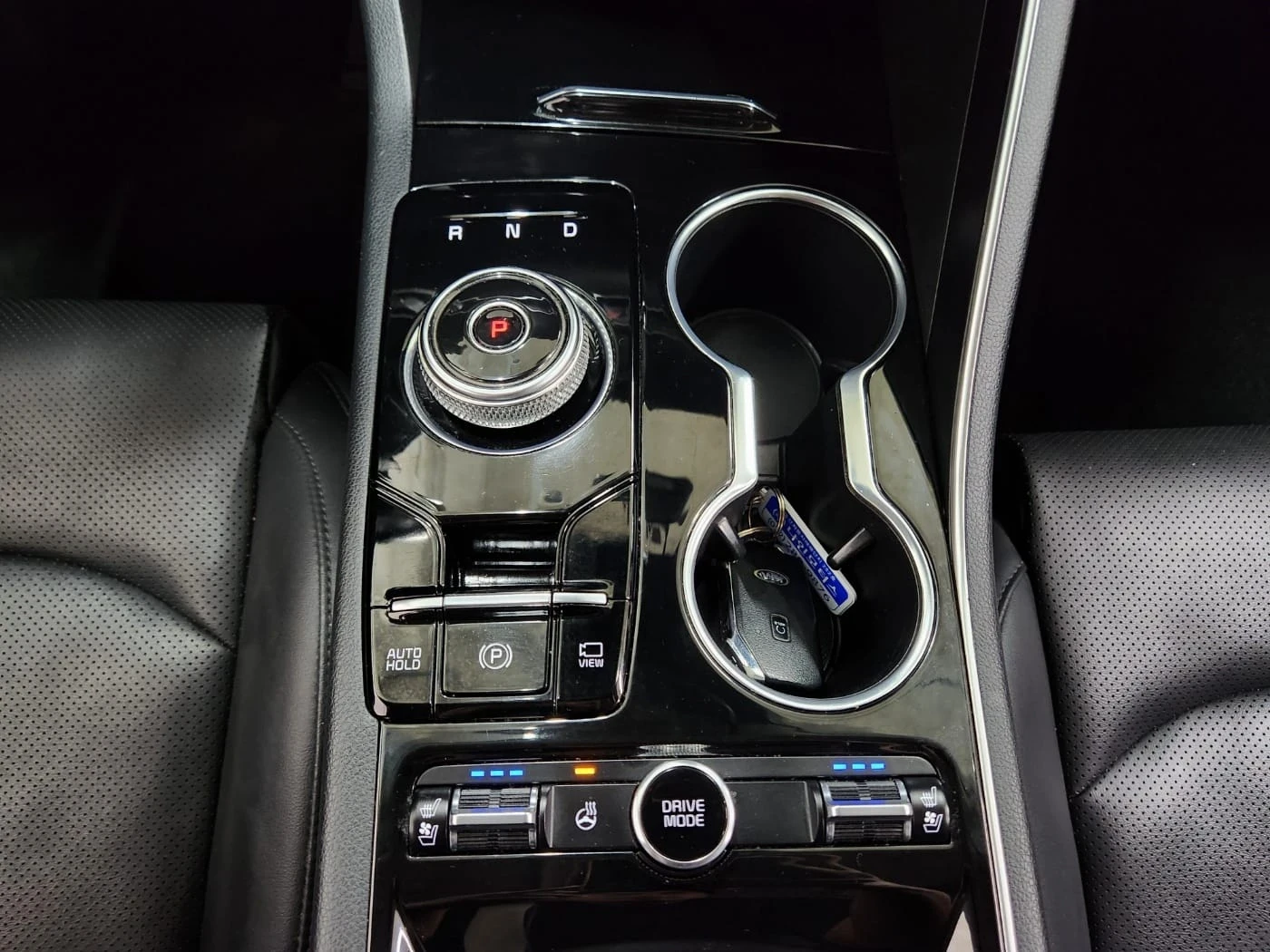 Kia K5 2.0 LPG TRENDY* АВТОКРЕДИТ БЕЗ ПЪРВОНАЧАЛНА ВНОСКА, снимка 16 - Автомобили и джипове - 55019308