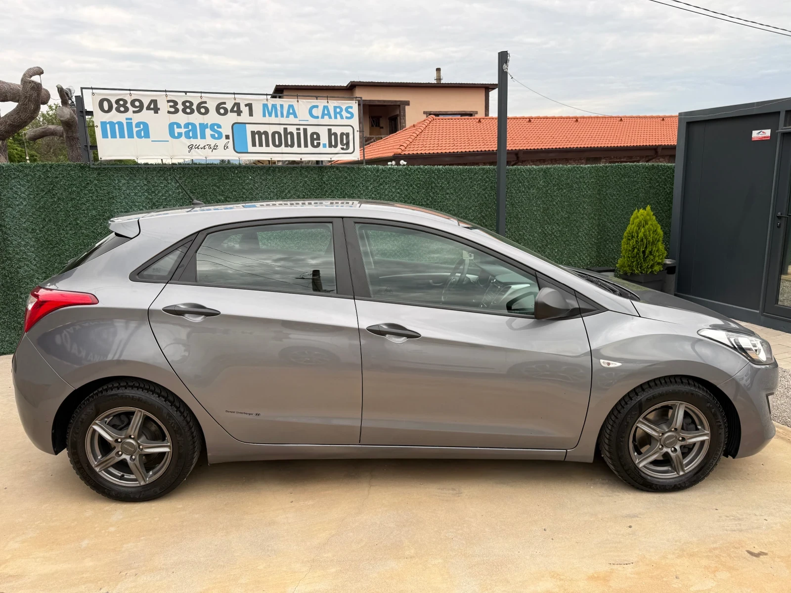 Hyundai I30 1.6CRDI* DIESEL* 110hp* EURO5* 108131KM* NEW* NEW*, снимка 6 - Автомобили и джипове - 55211245