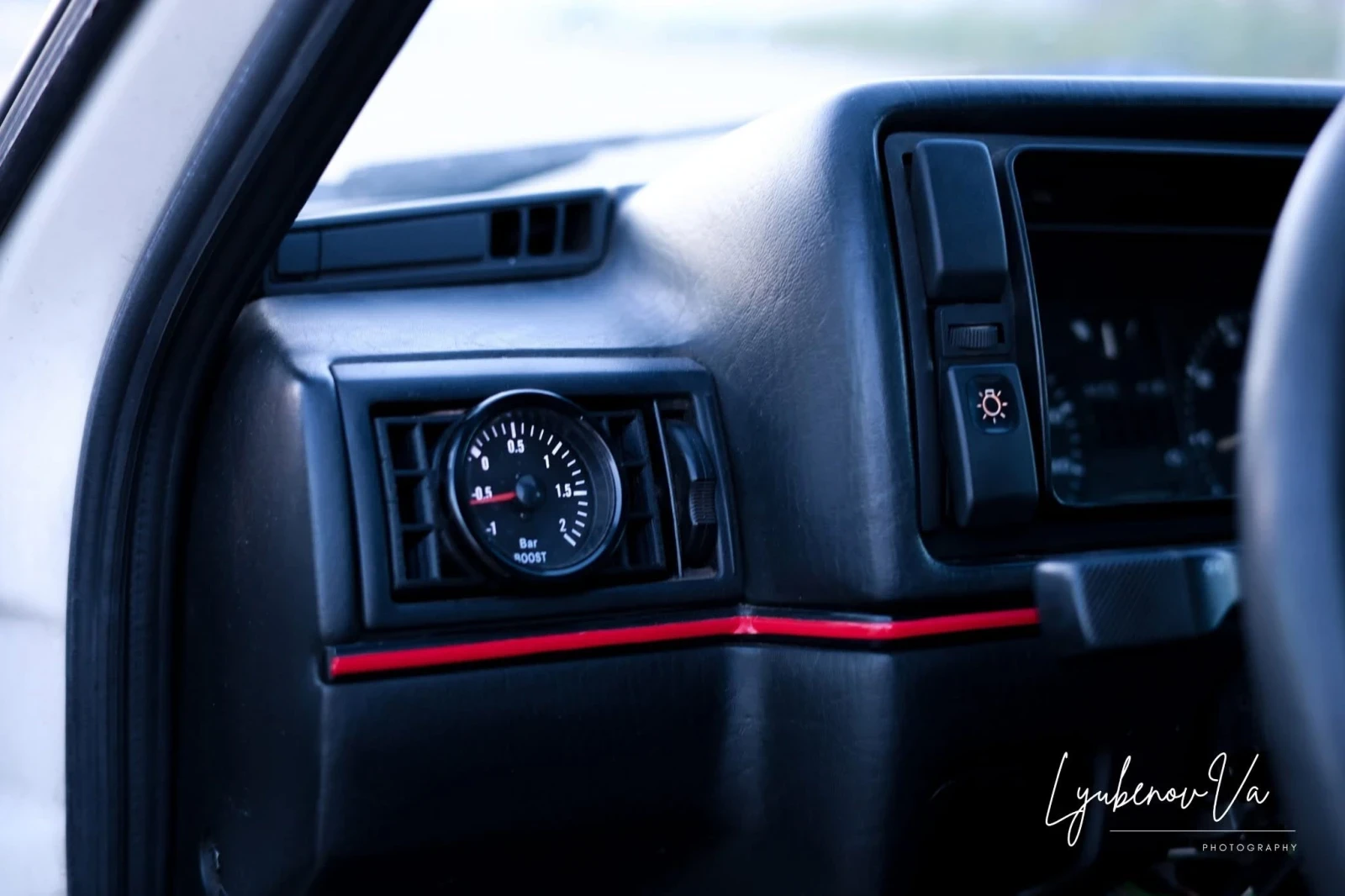 VW Golf 1.8T, снимка 6 - Автомобили и джипове - 55834909