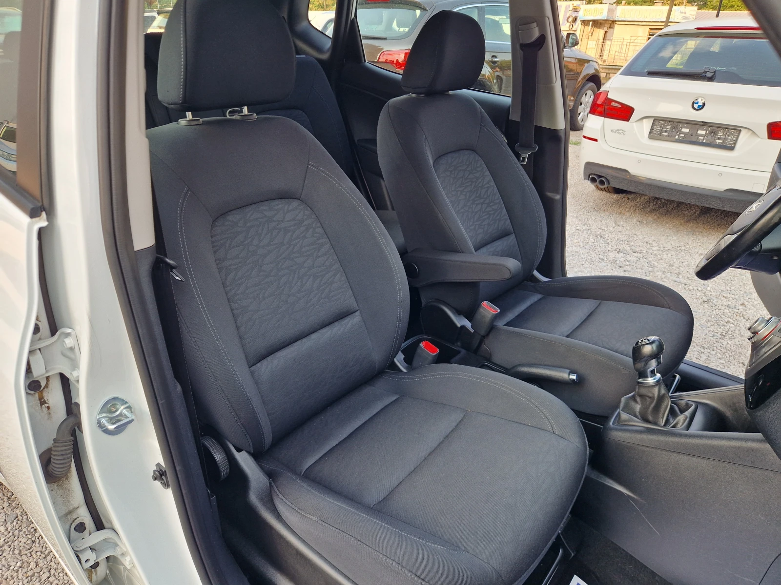 Hyundai Ix20 1.6 ����� ��������� | Mobile.bg � ����������� 13