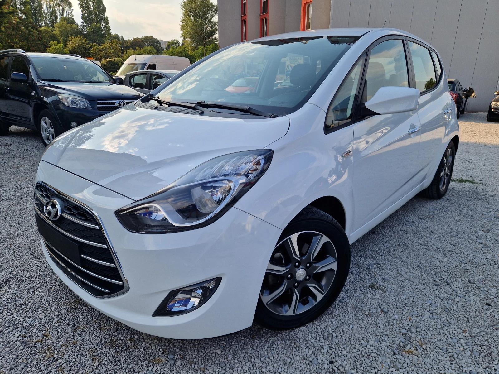 Hyundai Ix20 1.6 ����� ��������� | Mobile.bg � ����������� 1