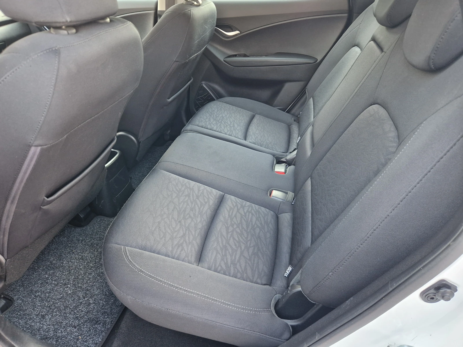 Hyundai Ix20 1.6 ����� ��������� | Mobile.bg � ����������� 14