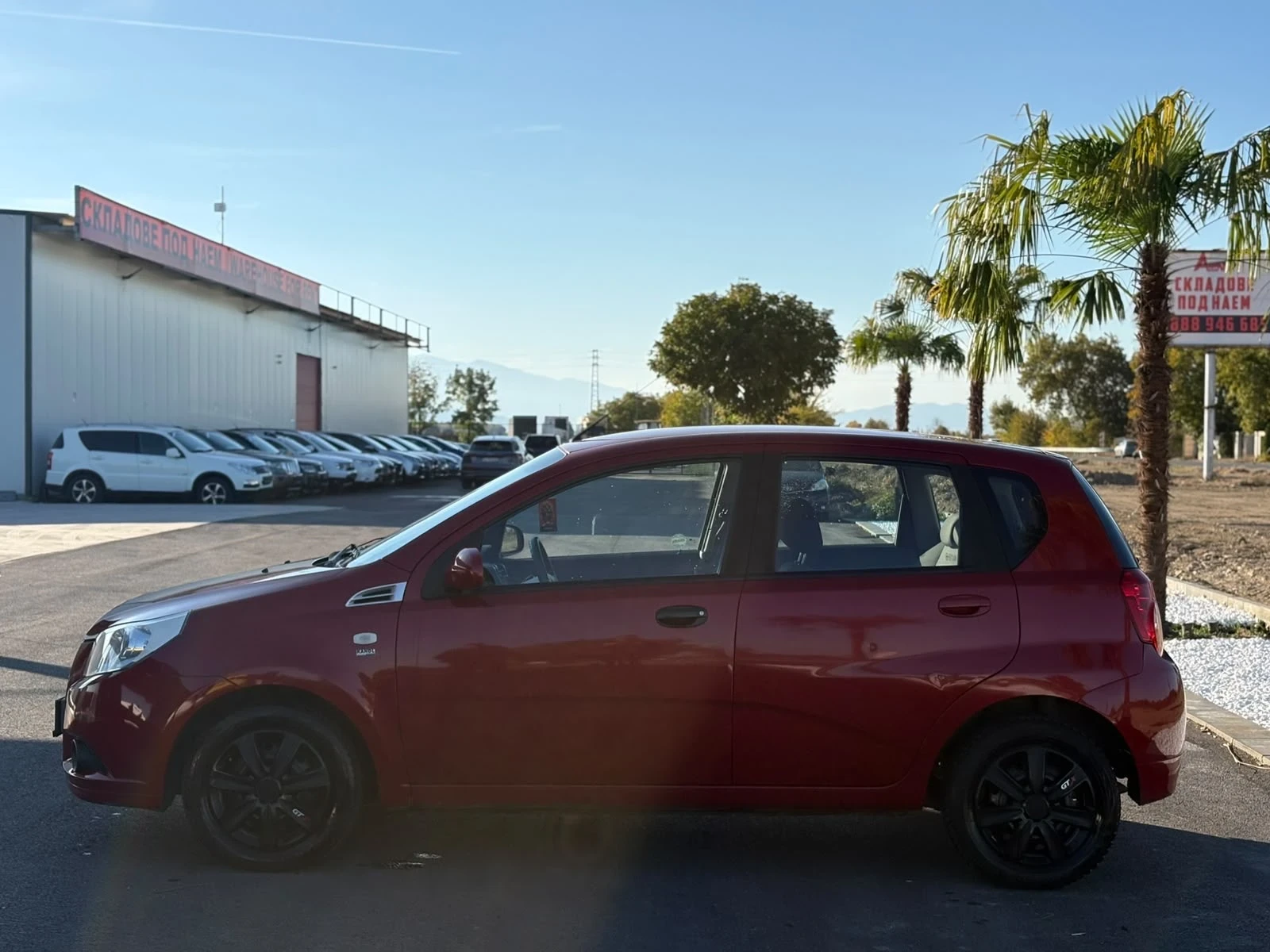 Chevrolet Aveo 1.2 75 к.с ТОП!, снимка 5 - Автомобили и джипове - 56525513