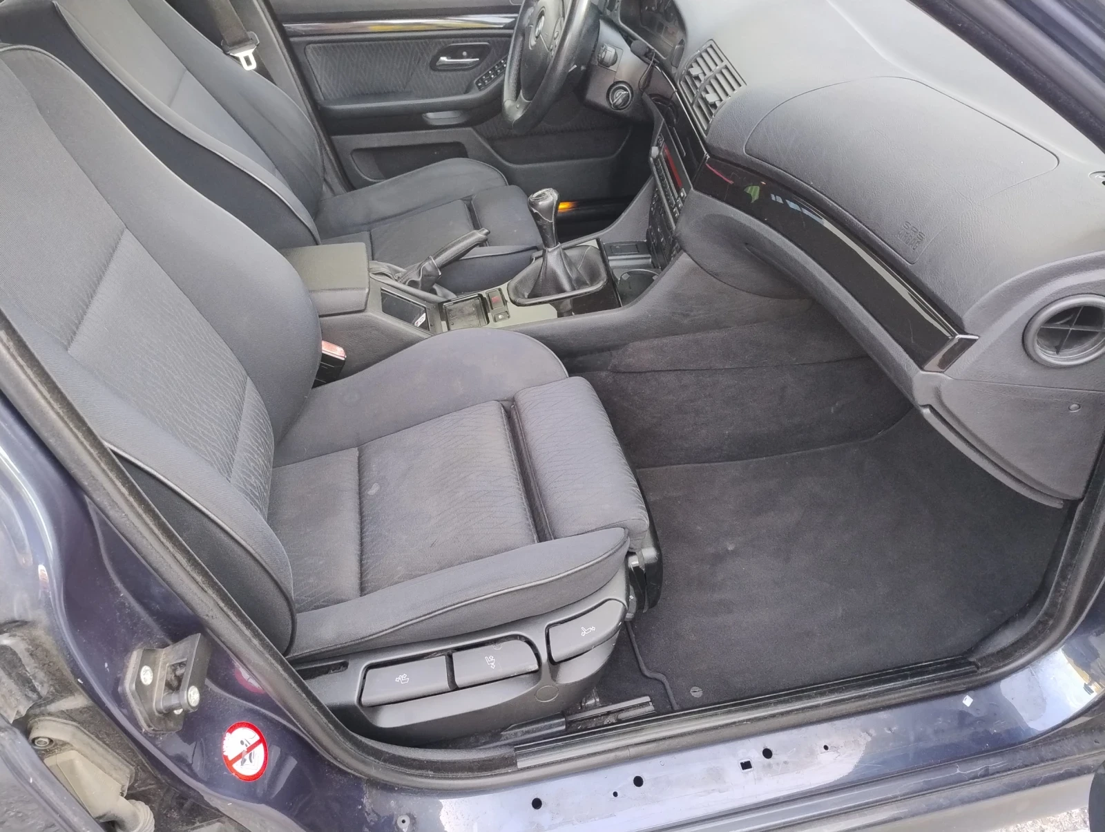 BMW 525 Shadow line, теглич, снимка 11 - Автомобили и джипове - 56612975