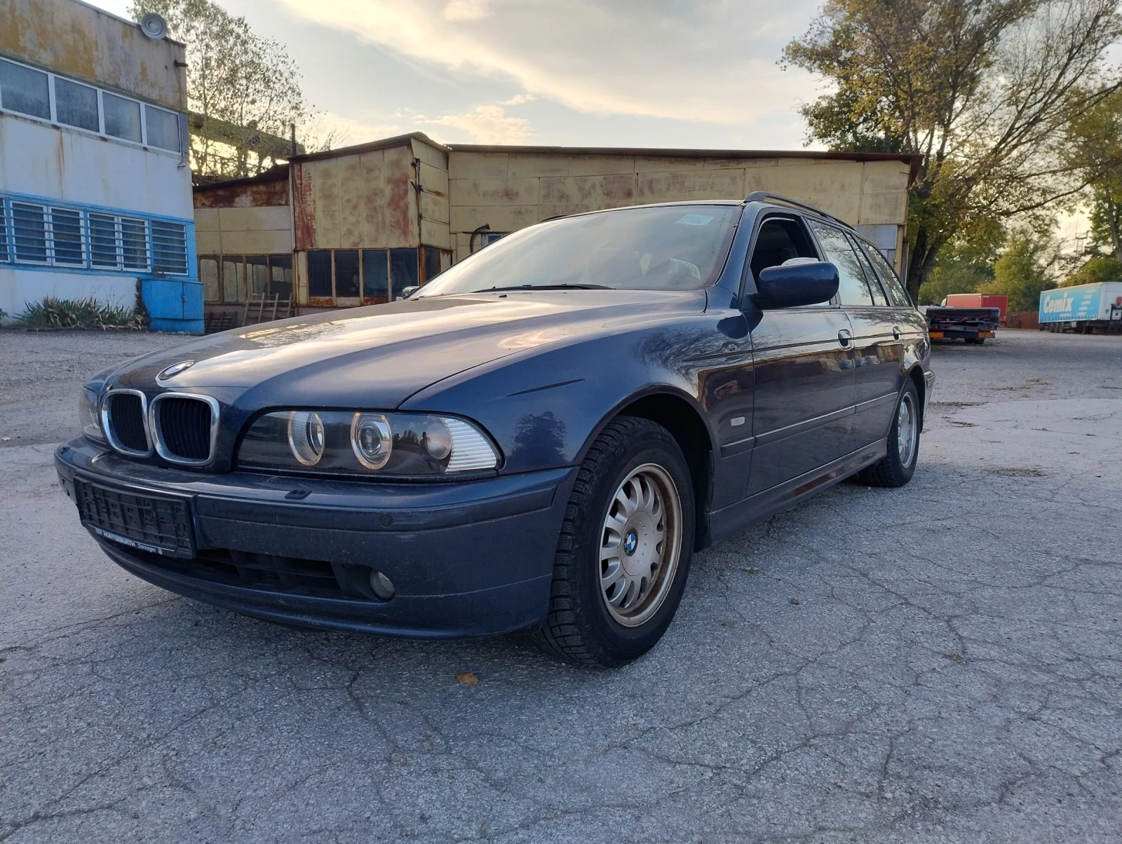 BMW 525 Shadow line, теглич, снимка 2 - Автомобили и джипове - 56612975