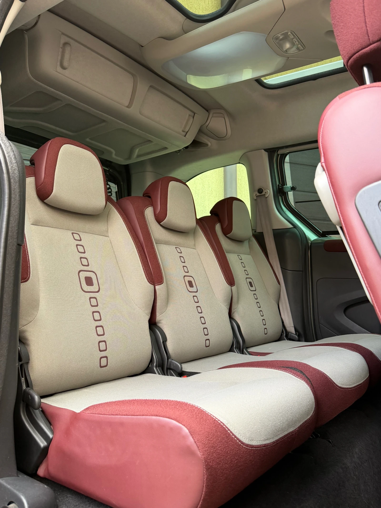 Citroen Berlingo Multispace-1.6Hdi-109ps, снимка 11 - Автомобили и джипове - 56701934