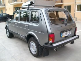 Lada Niva КАПАРИРАНА, снимка 7