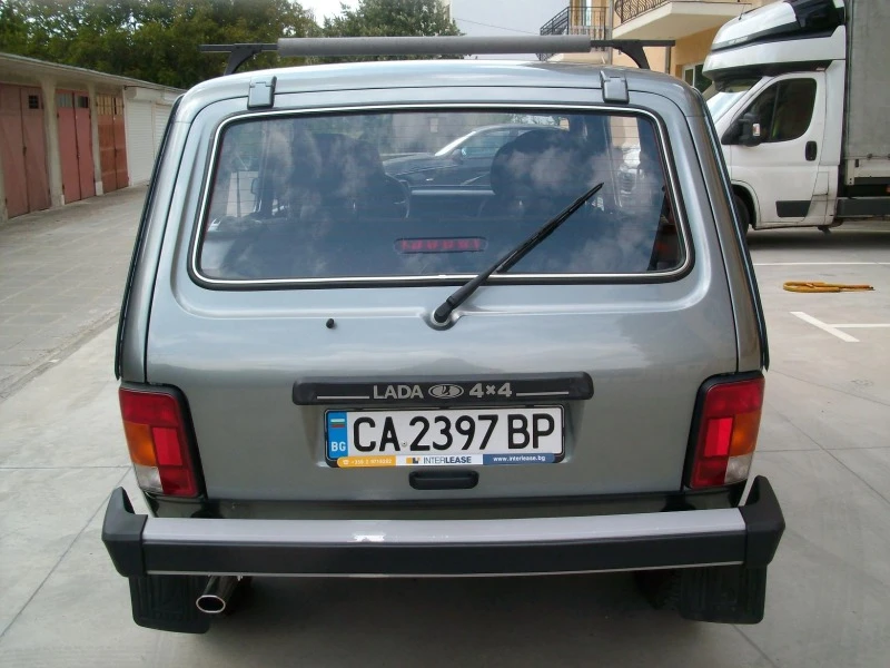 Lada Niva КАПАРИРАНА, снимка 6 - Автомобили и джипове - 41714207