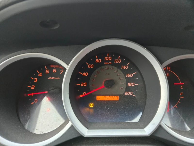 Toyota Tacoma X runner, снимка 10 - Автомобили и джипове - 50423314