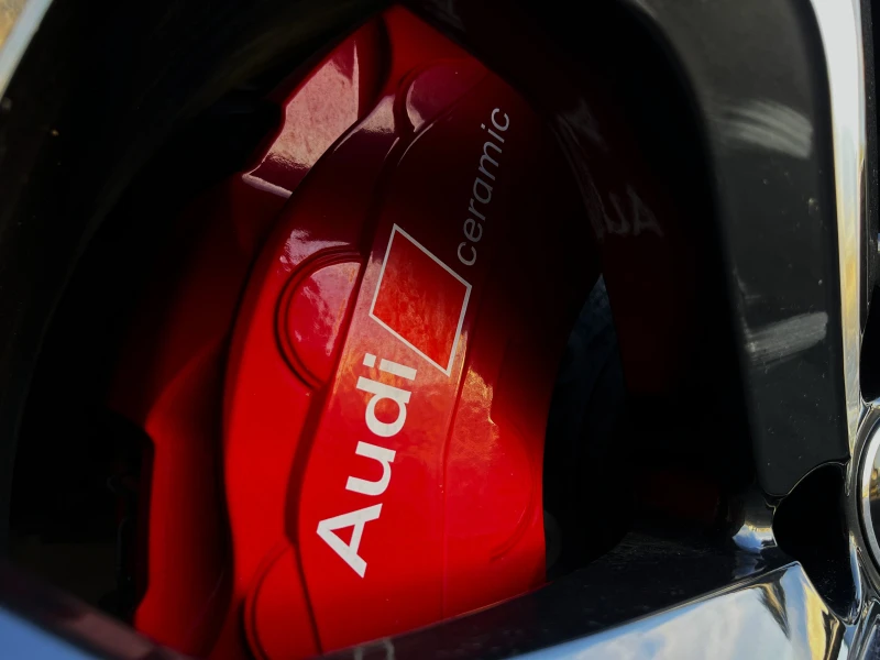 Audi RSQ8 CERAMIC DYNAMIC+ CARBON 3D-360 B&O , снимка 5 - Автомобили и джипове - 52399521