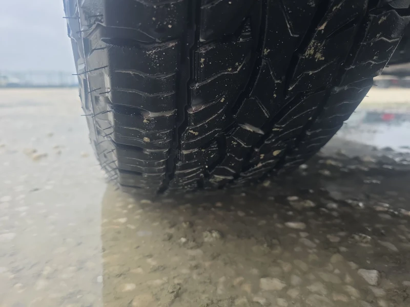 Toyota Rav4 2.5Hibrid 4x4 , снимка 15 - Автомобили и джипове - 53467934