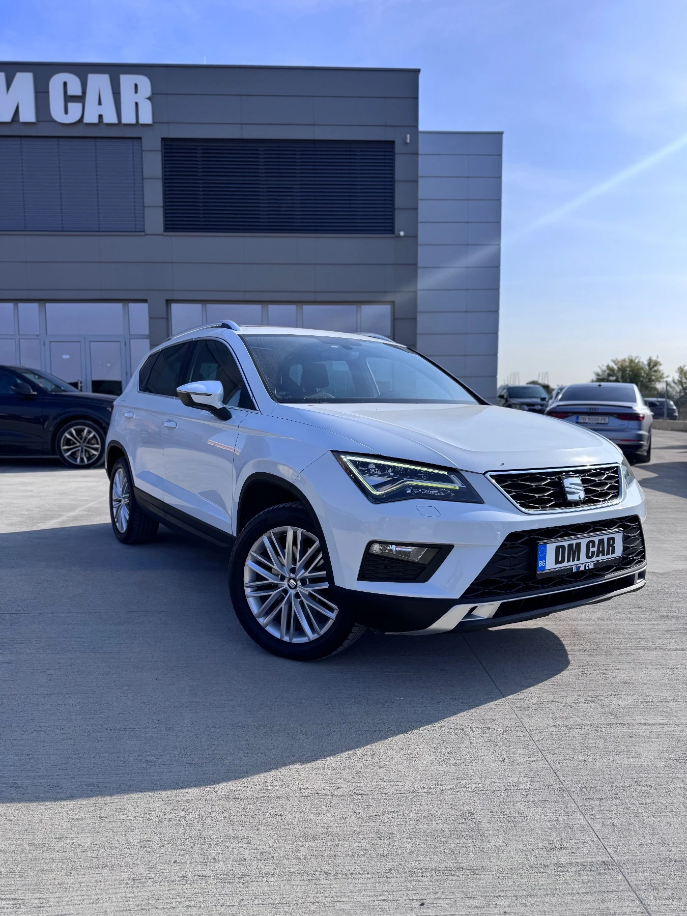 Seat Ateca * 4x4* PANO* KEYLESS* FULL*  - изображение 2