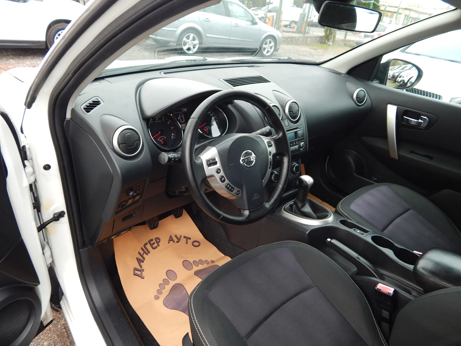 Nissan Qashqai 1.6i* BRC* 163000км.*  - изображение 9