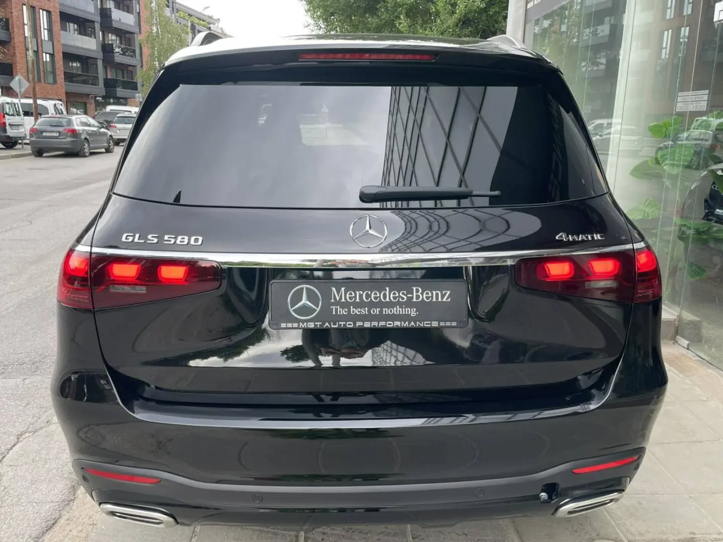 Mercedes-Benz GLS580 4Matic AMG Manufaktur New = MGT Conf = Гаранция - изображение 4