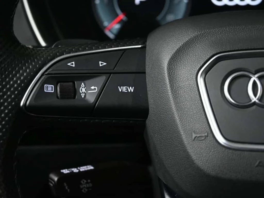 Audi Q5 * Progressiv S Line No Accident Sport Black Optics, снимка 13 - Автомобили и джипове - 54083181