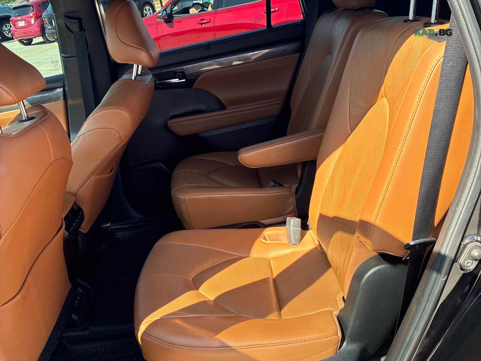 Toyota Highlander Hybrid Limited ЦЕНА ДО БЪЛГАРИЯ АВТОКРЕДИТ, снимка 12 - Автомобили и джипове - 55739626