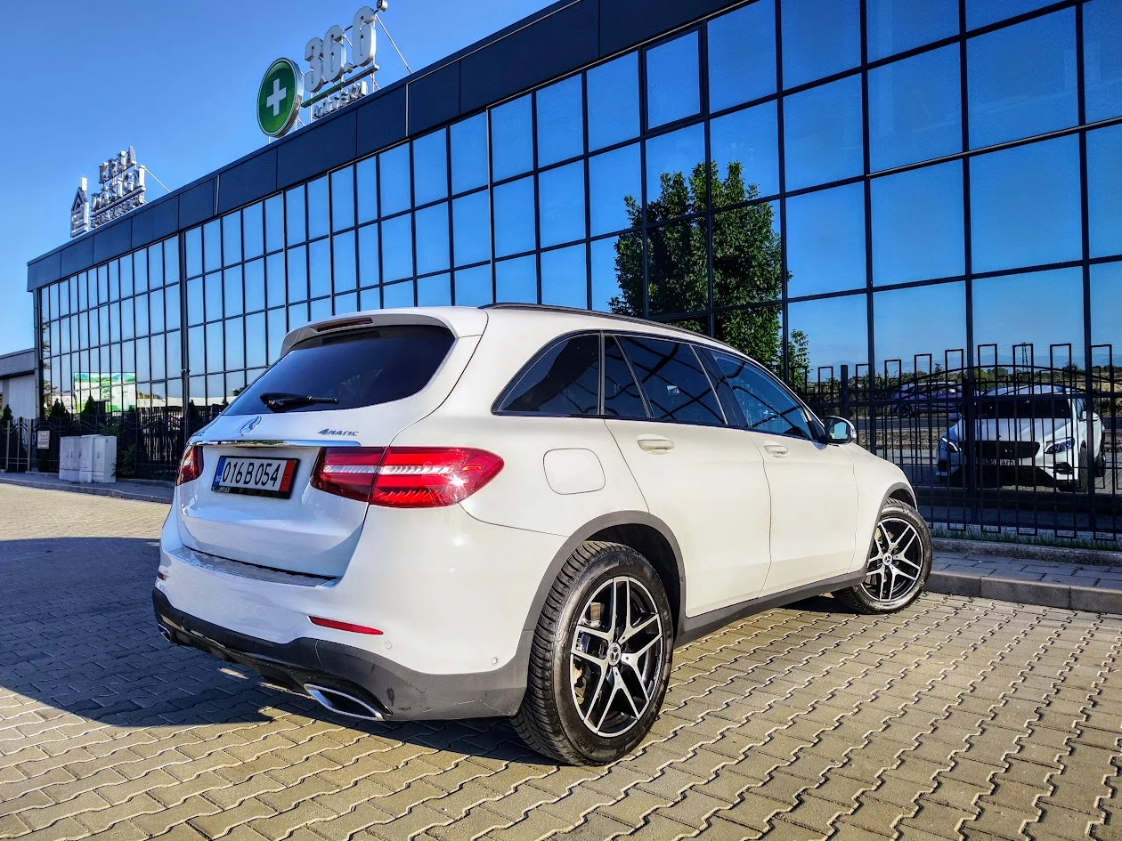 Mercedes-Benz GLC 220 * AMG* 4-MATIC, снимка 2 - Автомобили и джипове - 56121697