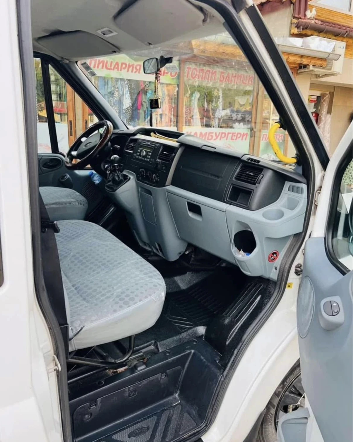 Ford Transit 2.2TDCI - изображение 6