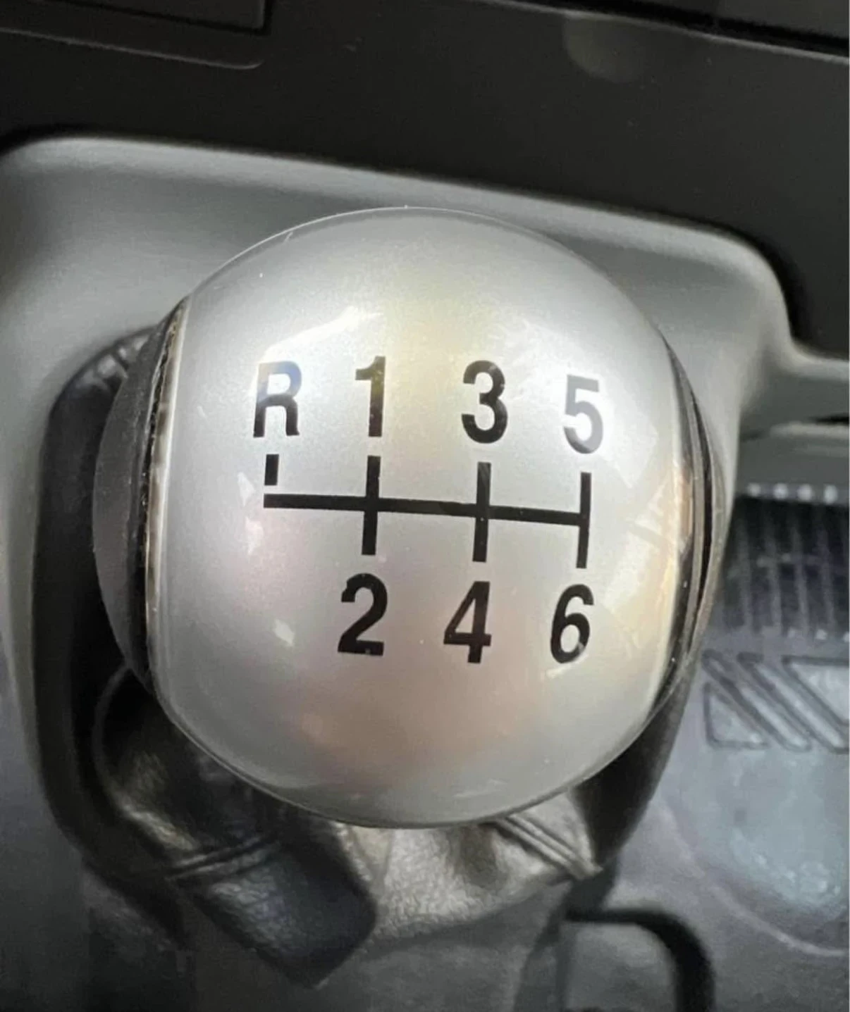 Ford Transit 2.2TDCI - изображение 8