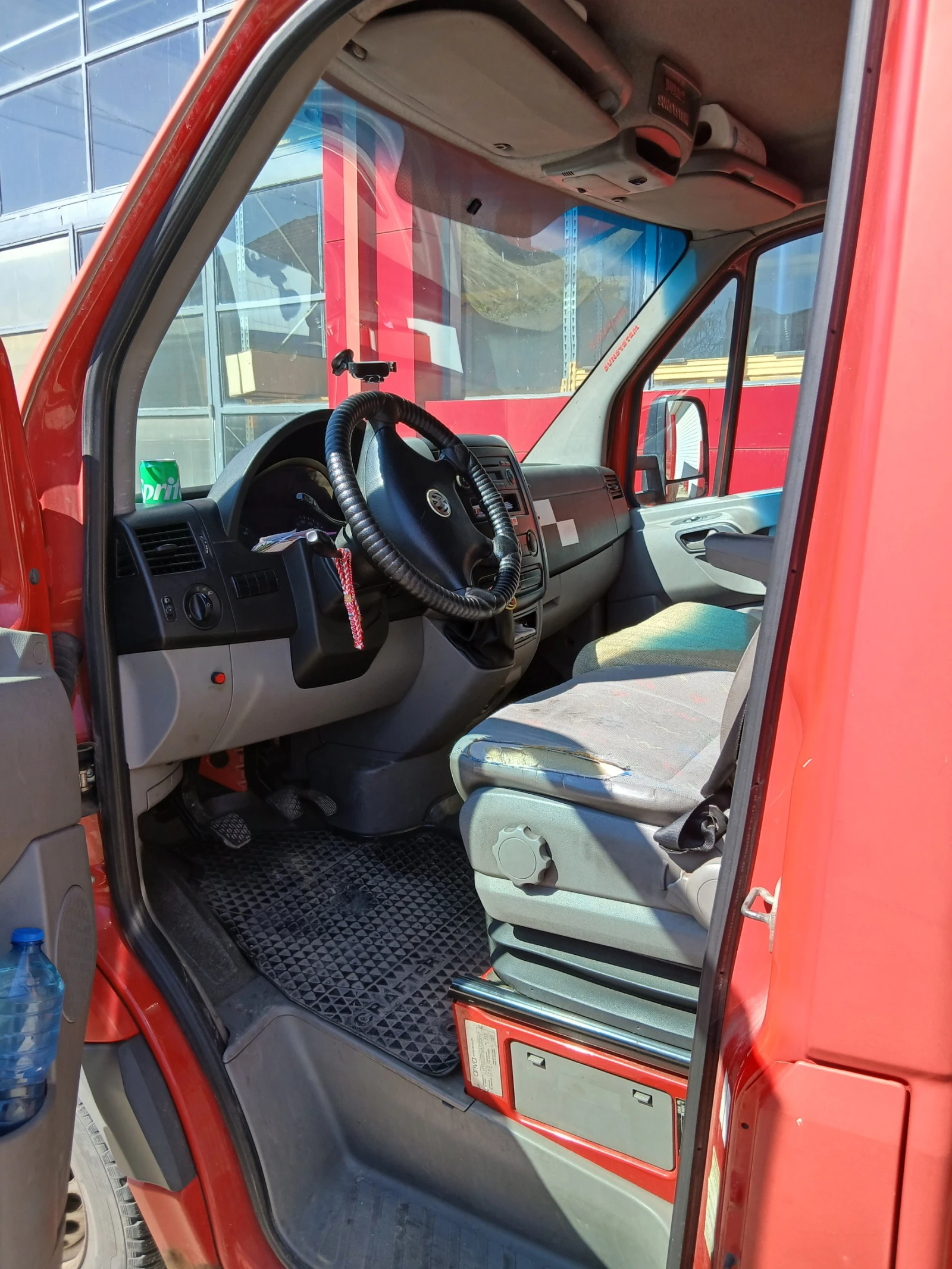 VW Crafter, снимка 5 - Бусове и автобуси - 54124354