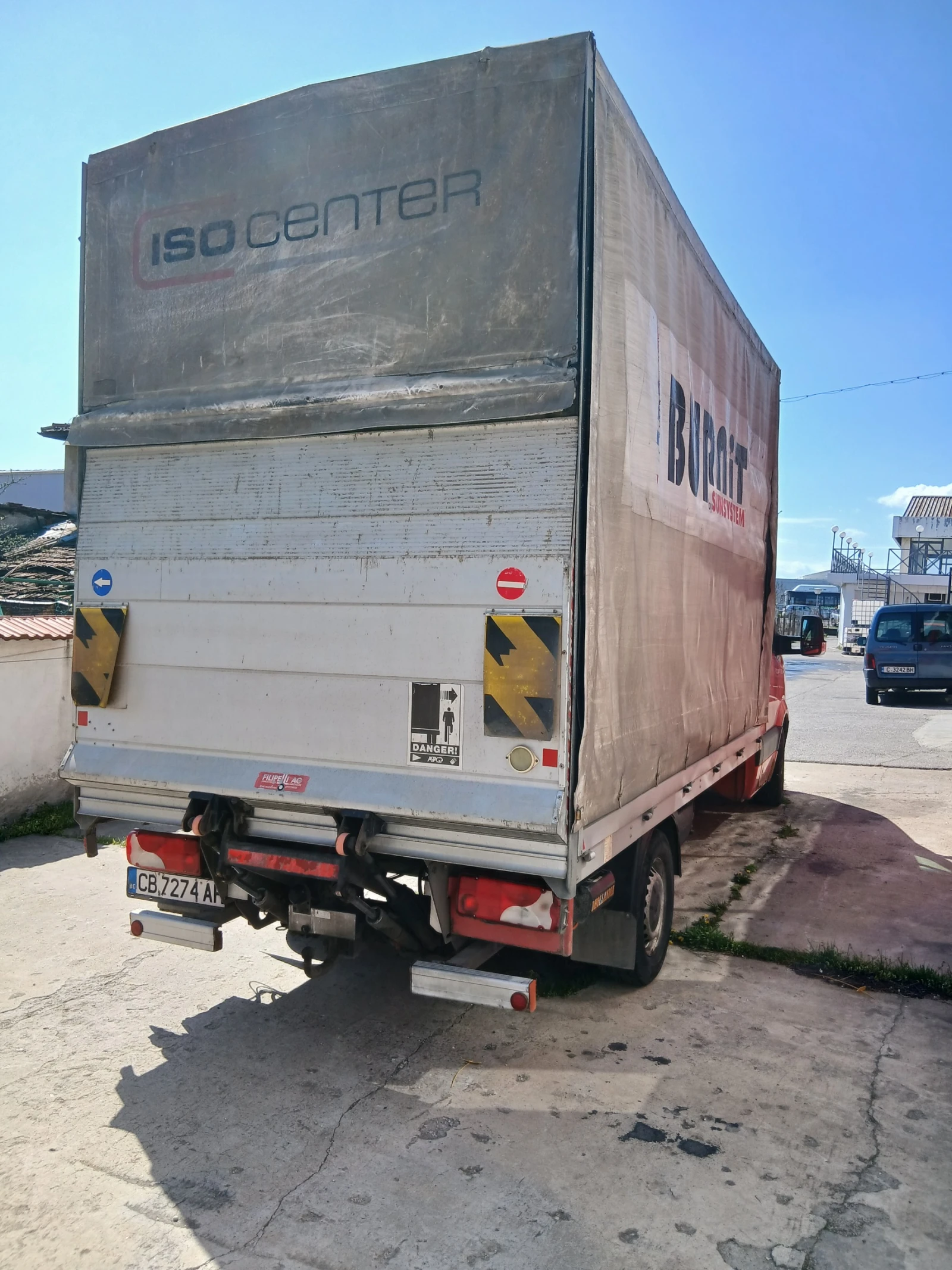 VW Crafter, снимка 4 - Бусове и автобуси - 54124354