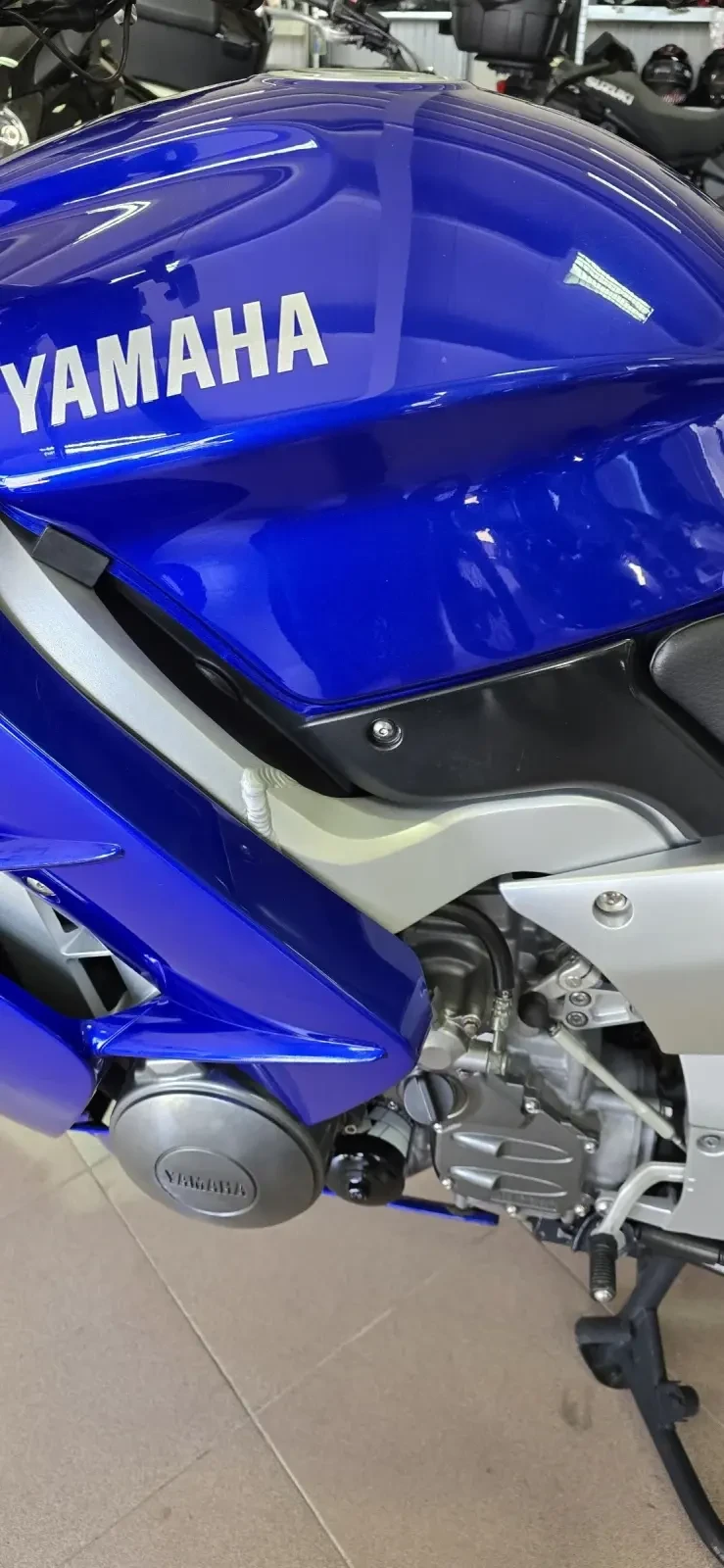 Yamaha Fjr 1300 Като нов !, снимка 10 - Мотоциклети и мототехника - 53770609