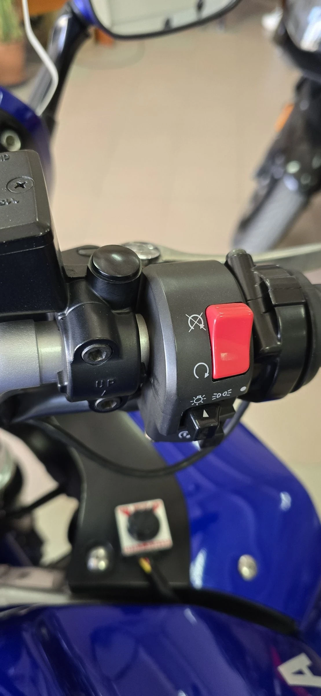 Yamaha Fjr 1300 Като нов !, снимка 8 - Мотоциклети и мототехника - 53770609