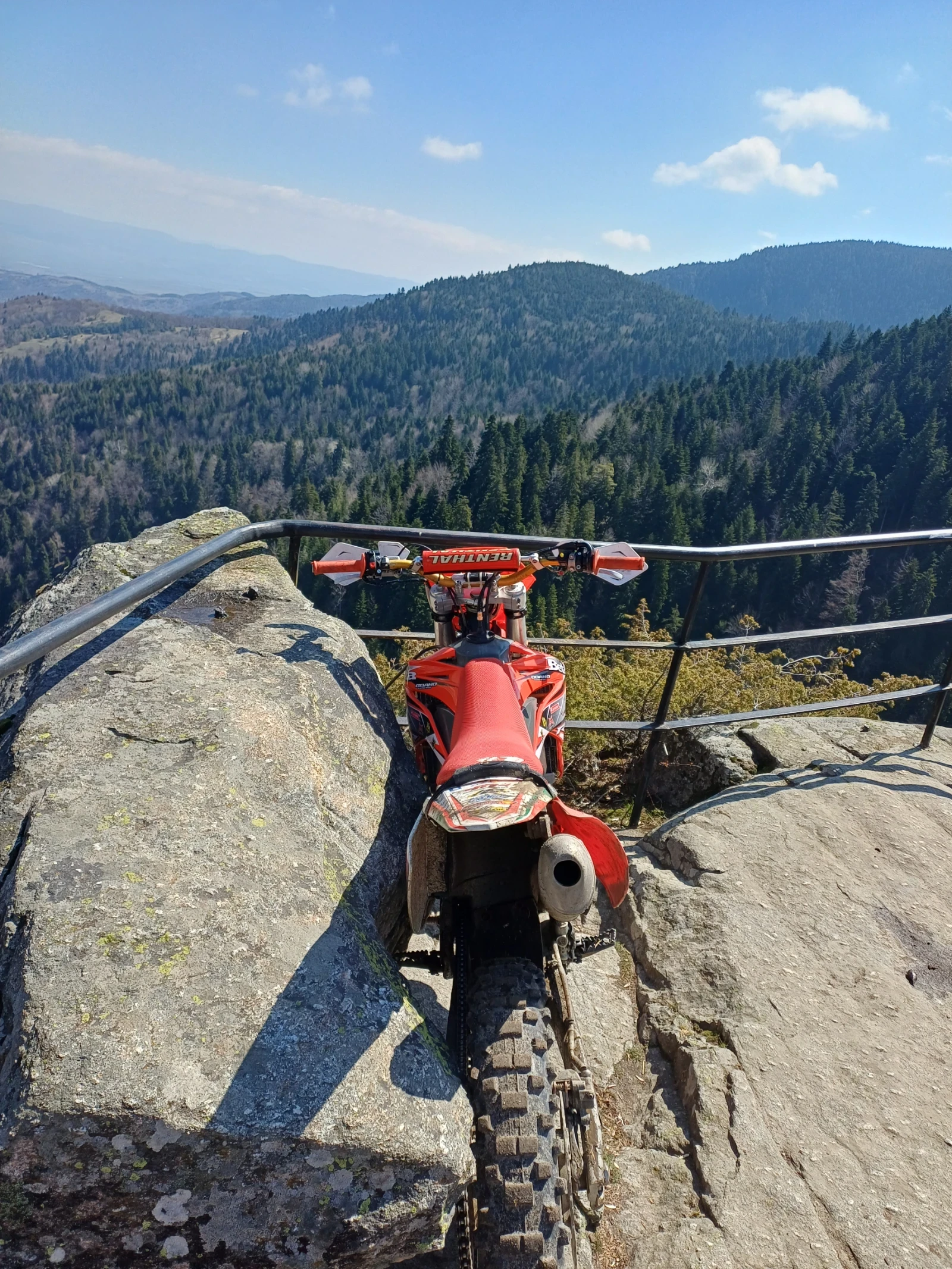 Beta Rr | Mobile.bg � ����������� 10