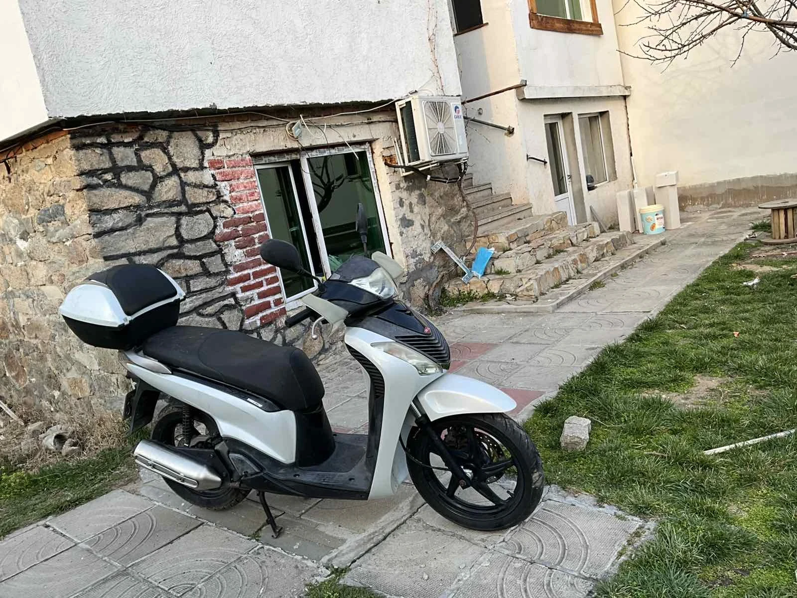 Honda Sh 150 i, снимка 2 - Мотоциклети и мототехника - 54488942