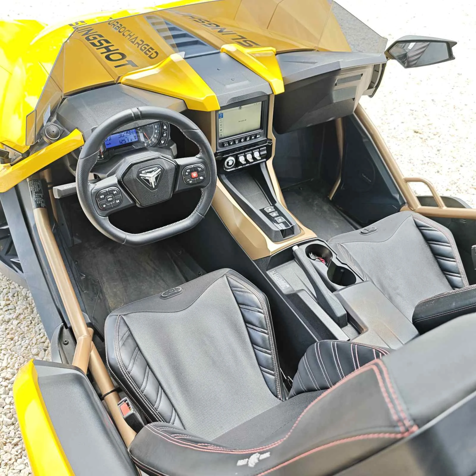Polaris Slingshot Signature LE, снимка 9 - Мотоциклети и мототехника - 55124804