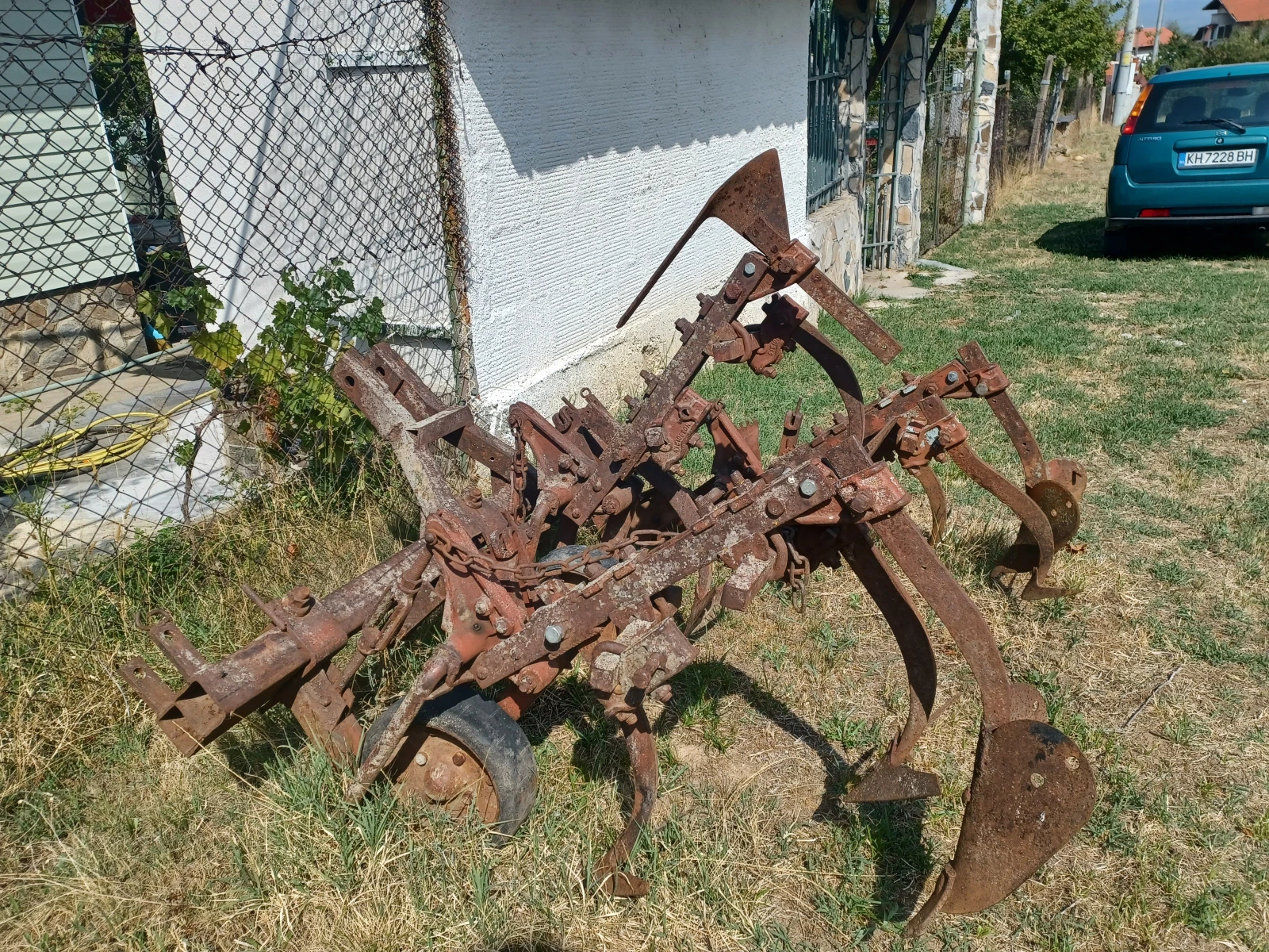    25 44 | Mobile.bg   14