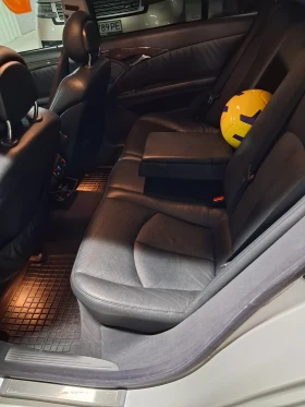 Mercedes-Benz C 220, снимка 13