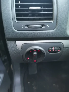 VW Golf Variant 2.0tdi, BMM, panorama, снимка 11